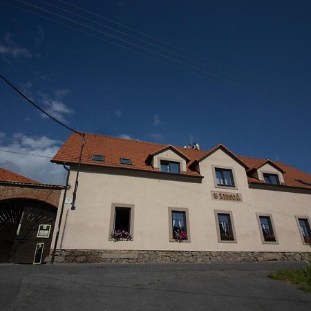 Penzion U Svarcu Zduchovice Exterior photo